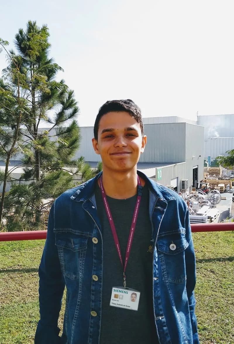 Thiago Andrade in der Siemens-Fertigung in Brasilien, letzter Tag des Praktikums, Juli 2019